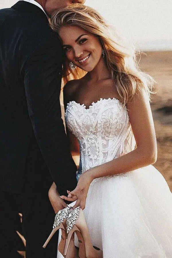 High Quality Lace A-line Sweetheart Chapel Train Beach Wedding Dresses, SW440