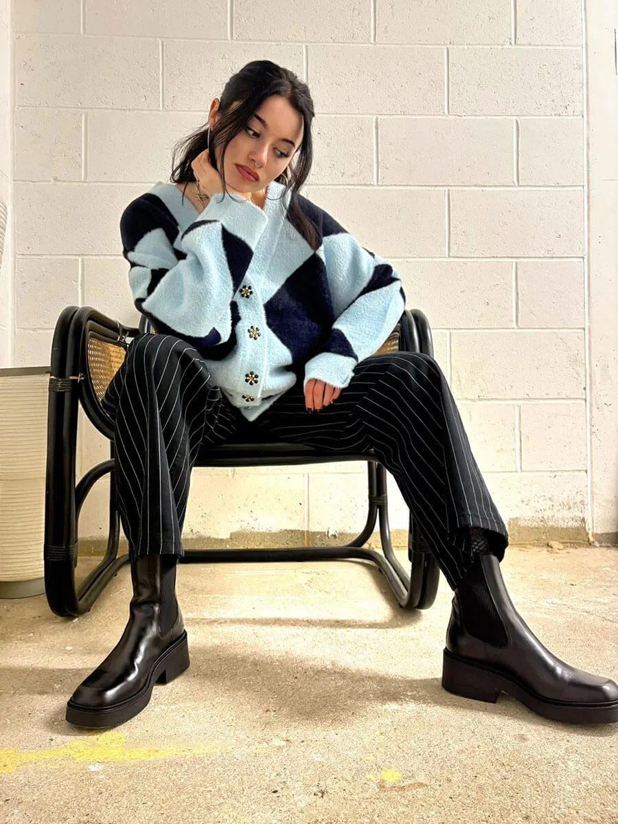 How Cardigan - Blue Harlequin