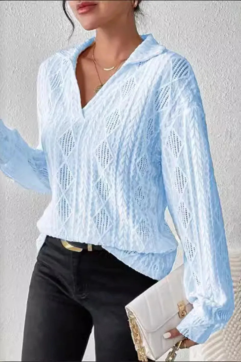 HTR1150 Diamond Lace Pullover Top