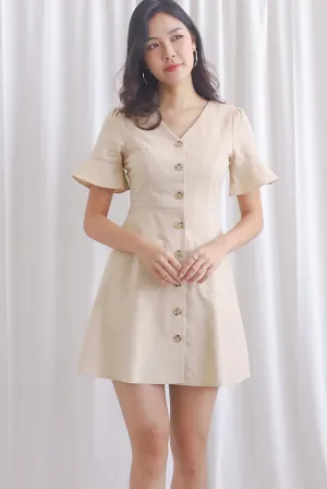 Jasmer Buttons Sleeved Dress In Ecru