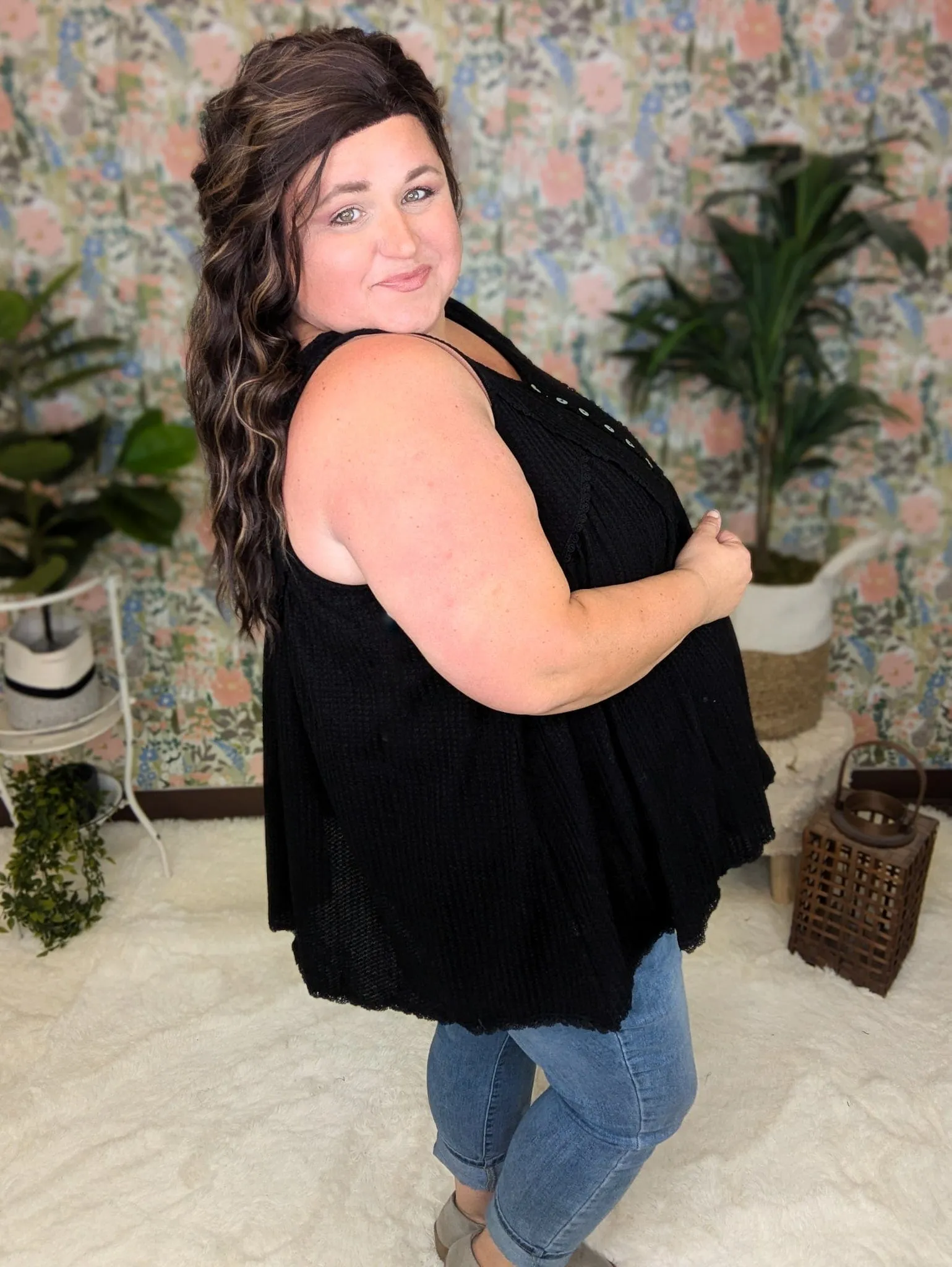 Jaycee Lace Trim Flowy Button Tank in Waffle Solids
