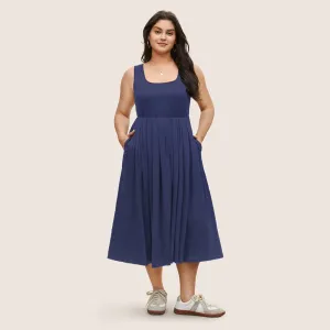 Kai Sleeveless Scoop Neck Pleated Midi Dress