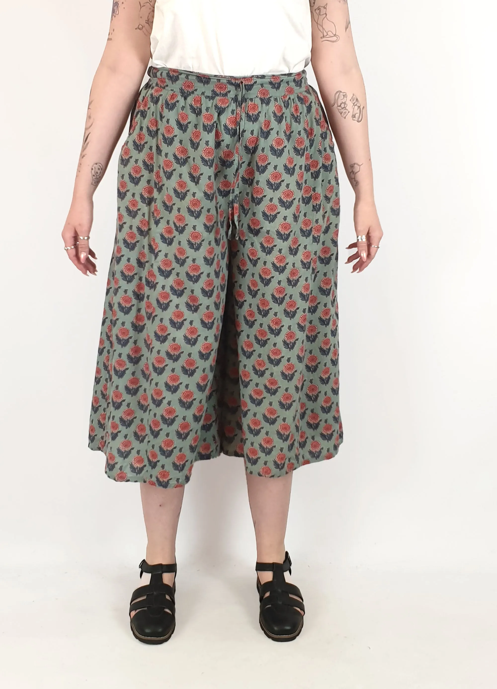 Karma East blue print cotton pants size ML