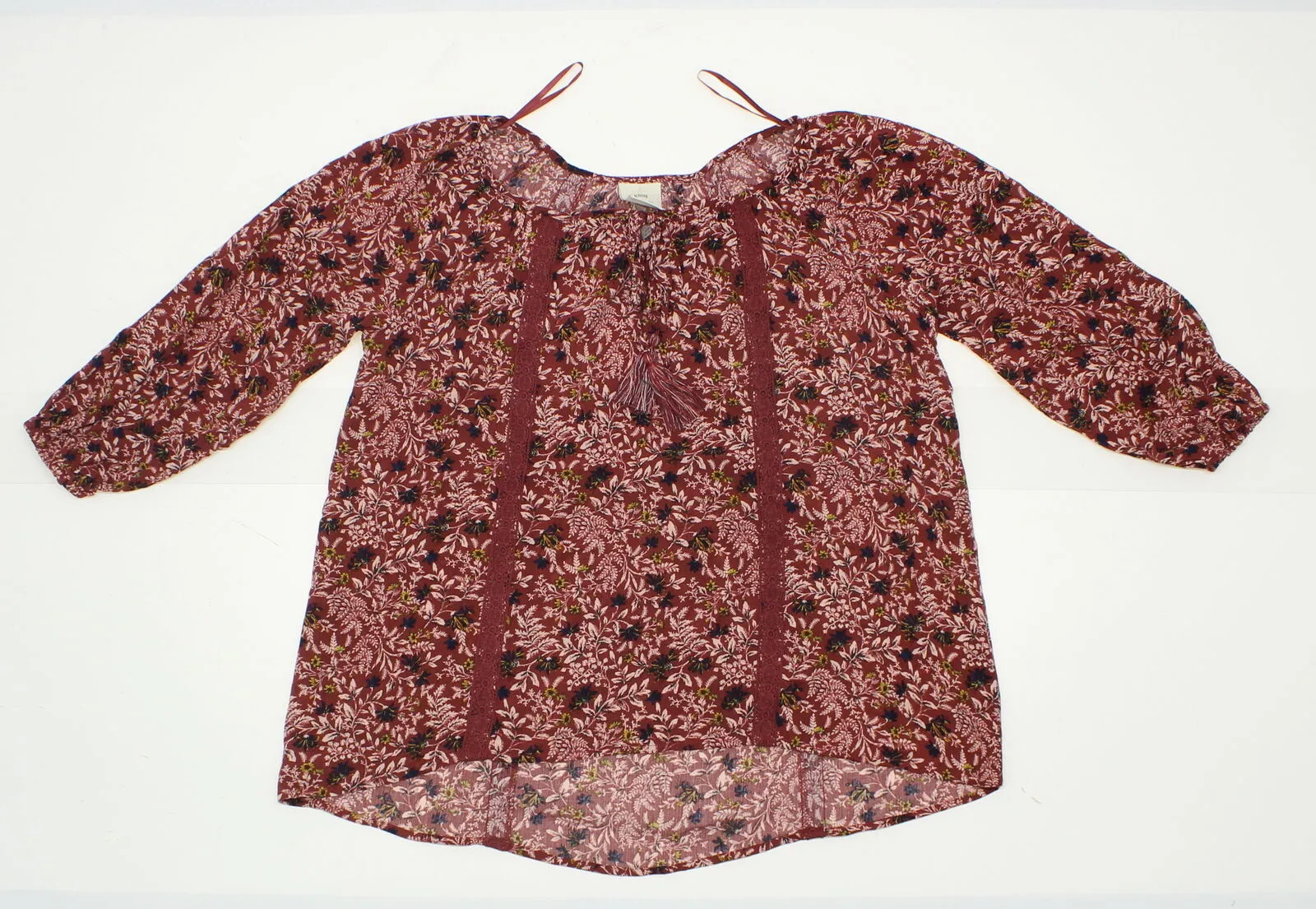 Knox Rose Women's Lace Trim Floral Blouse Red Small
