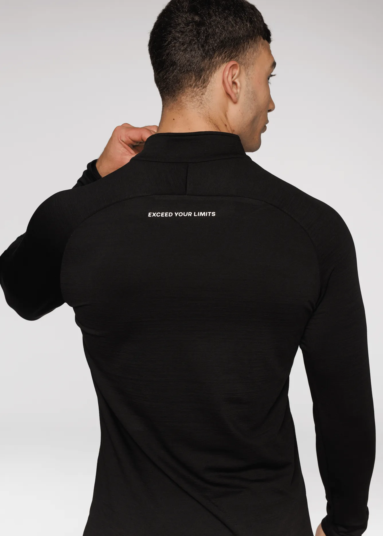 Limitless ¼ Zip Jacket - Black