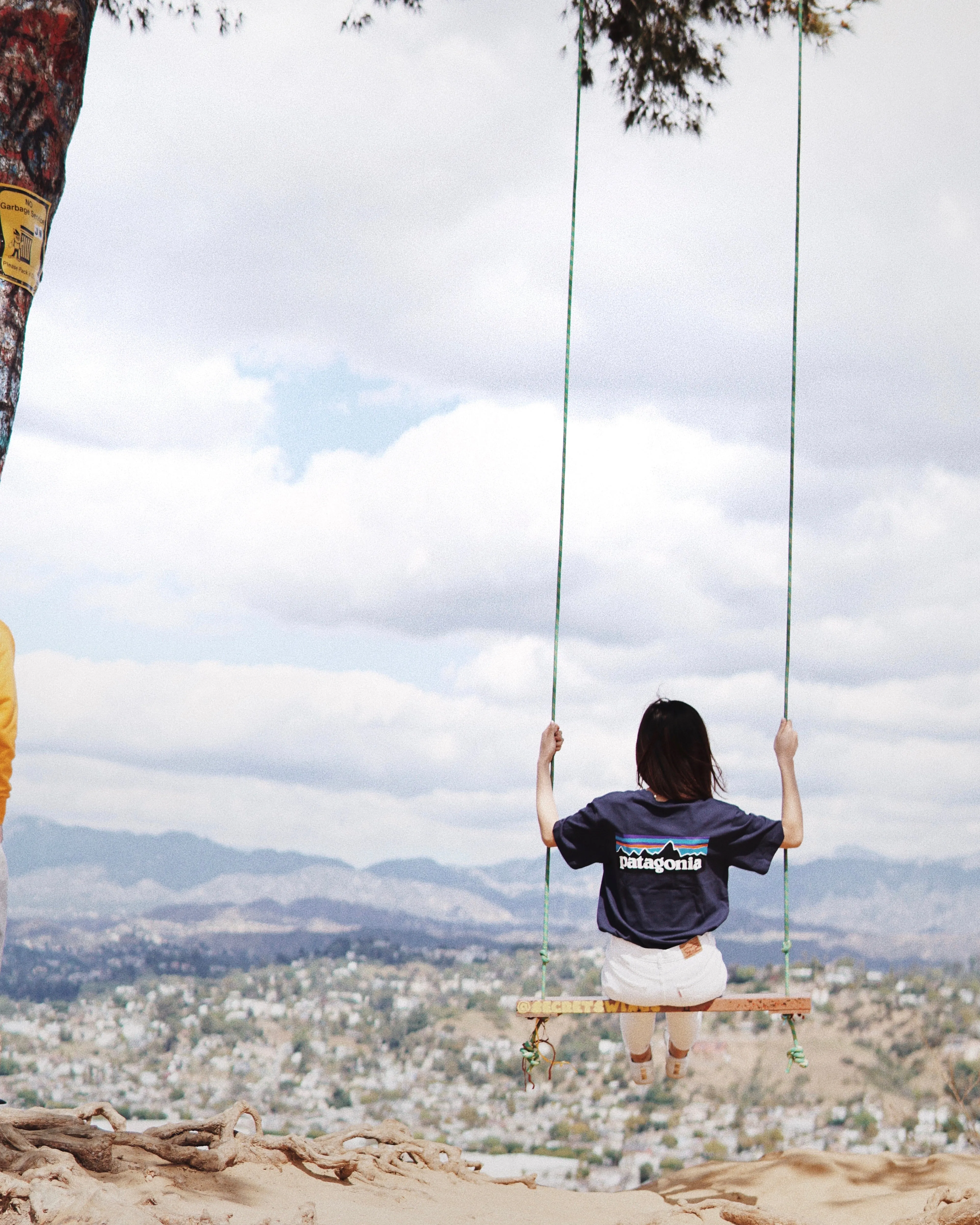 Logo Tee
