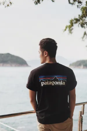 Logo Tee