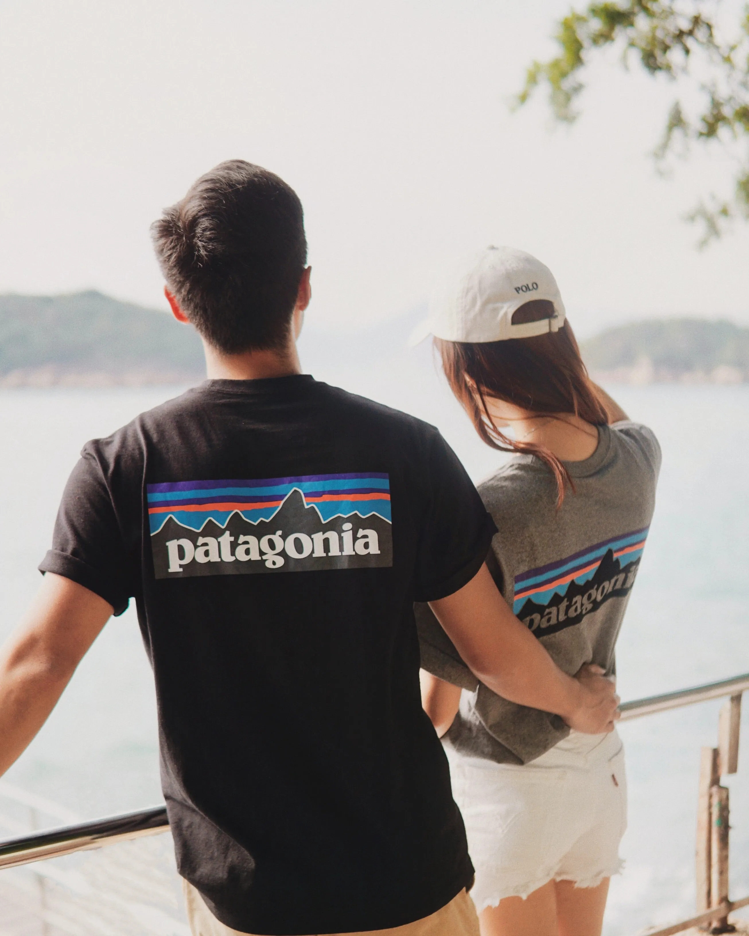 Logo Tee