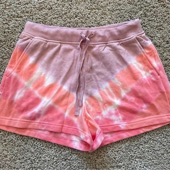 Lou &amp; Grey Tie Dye Half Zip Sweatshirt Sweat Shorts Set Lavender &amp; Salmon Medium