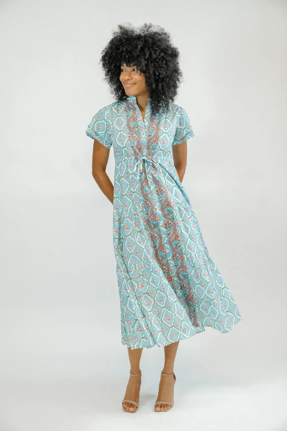 Magnolia Flutter | Aqua Splash