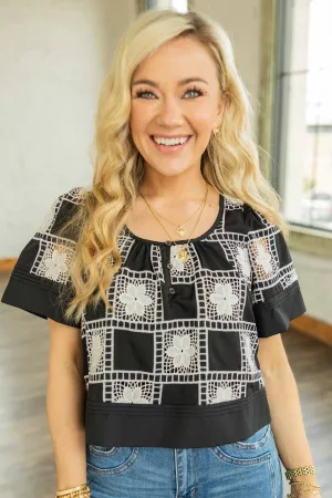 MAYA CROCHET CROPPED TOP