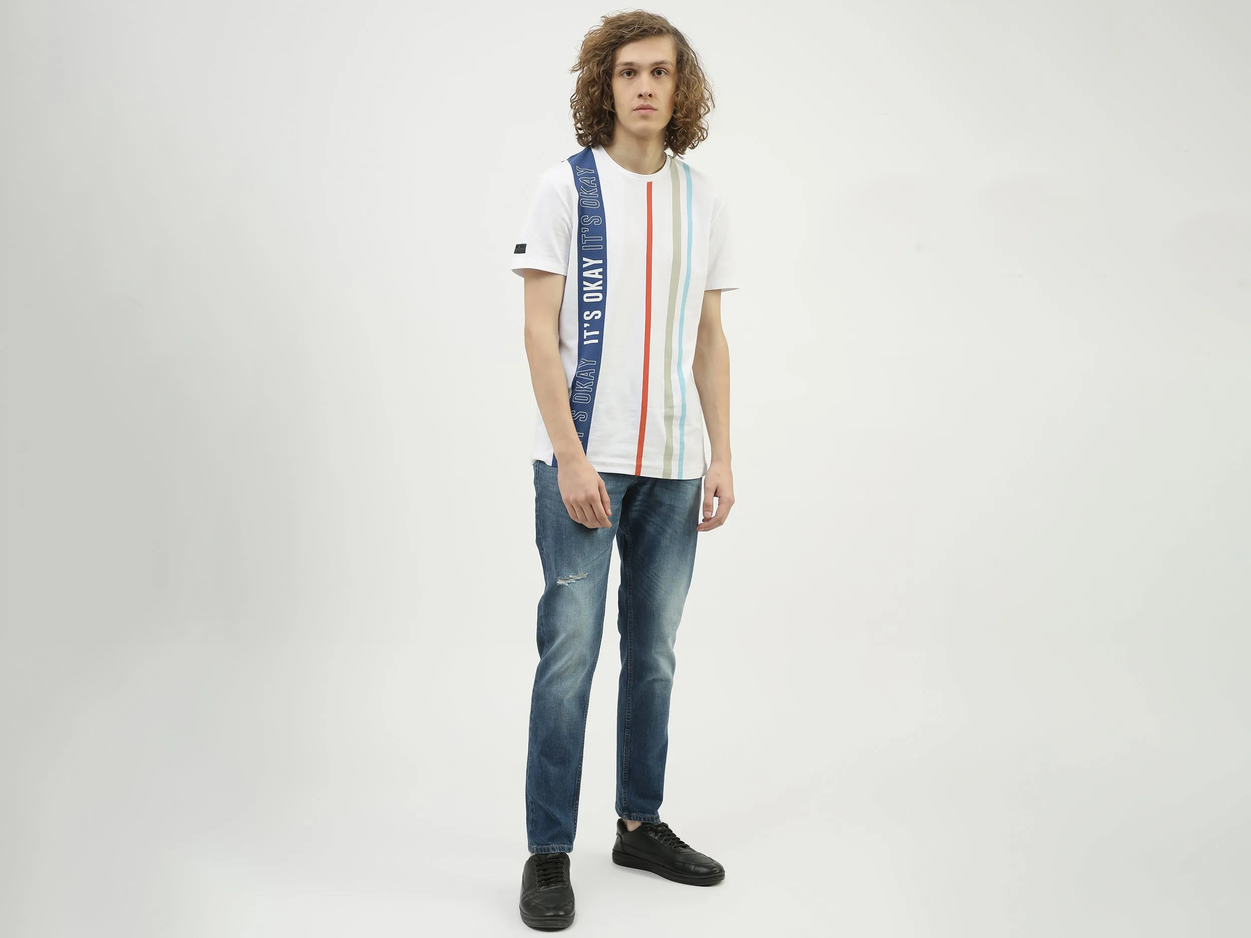 Men Solid Slim Tapered Fit Jeans