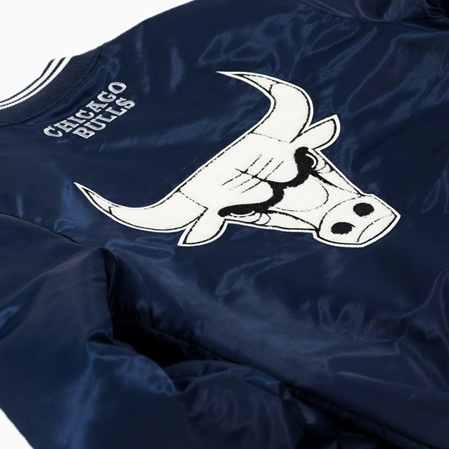 Men's Chicago Bulls NBA Varsity Satin Jacket