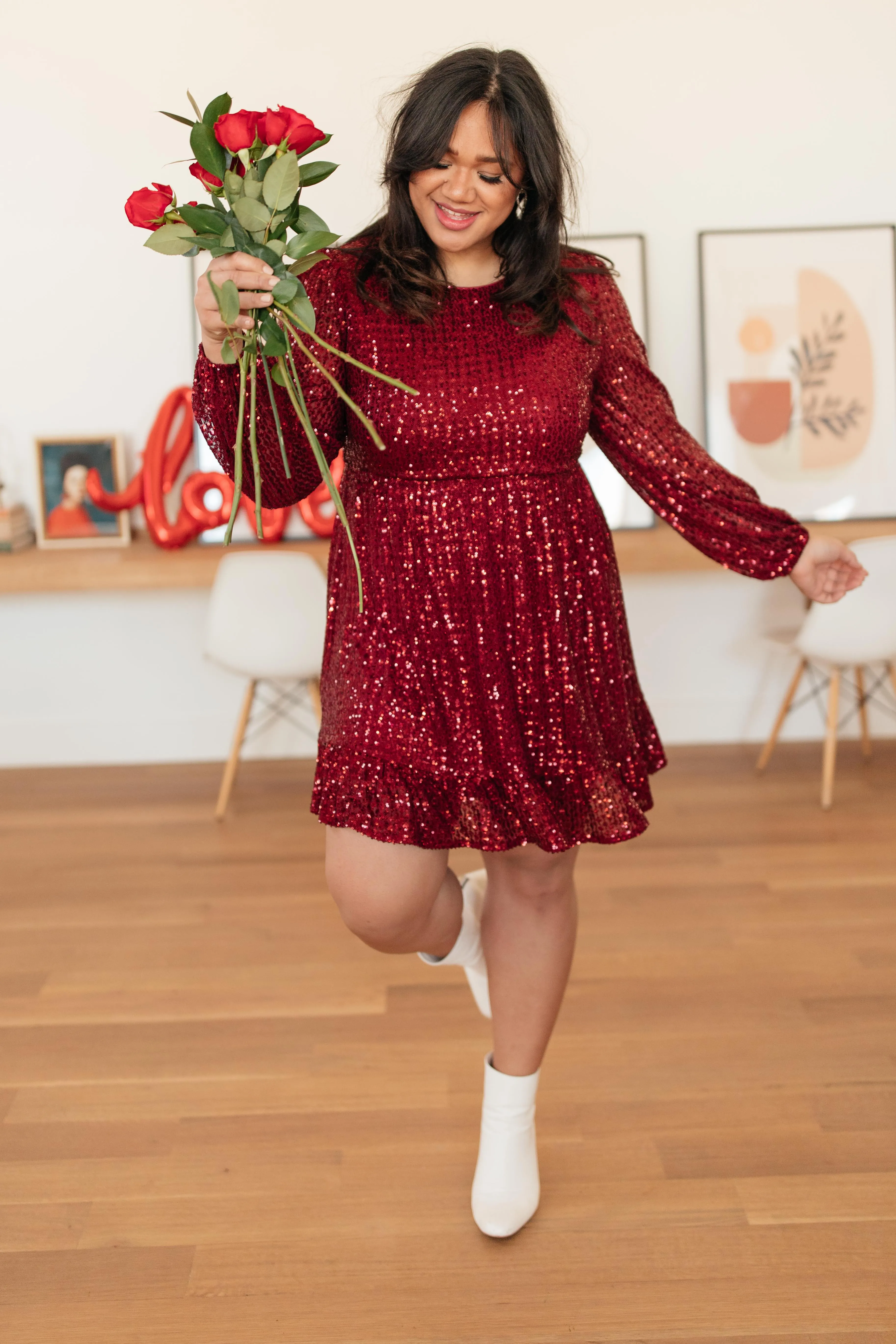 Mia Sequin Dress in Wine