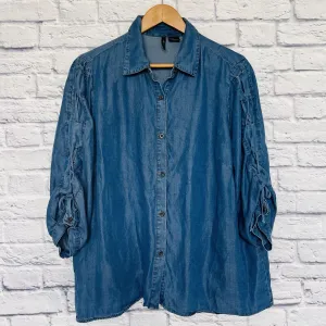NEW DIRECTIONS Blue Chambray Shirt Sz 1X Botton Down Tie Detail Sleeve Boho Top