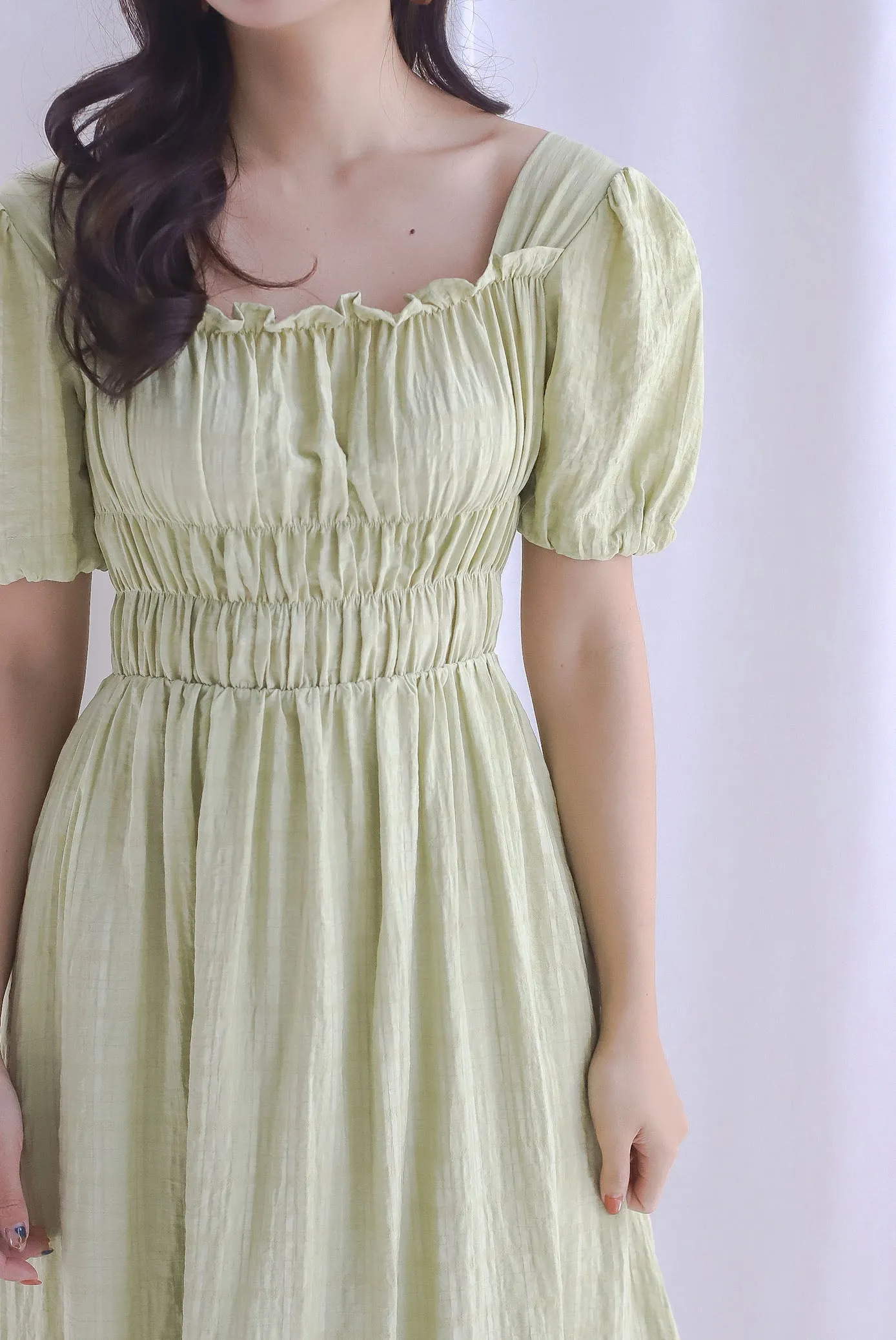 Nicolette Rich Waist Midi Dress In Moss Green