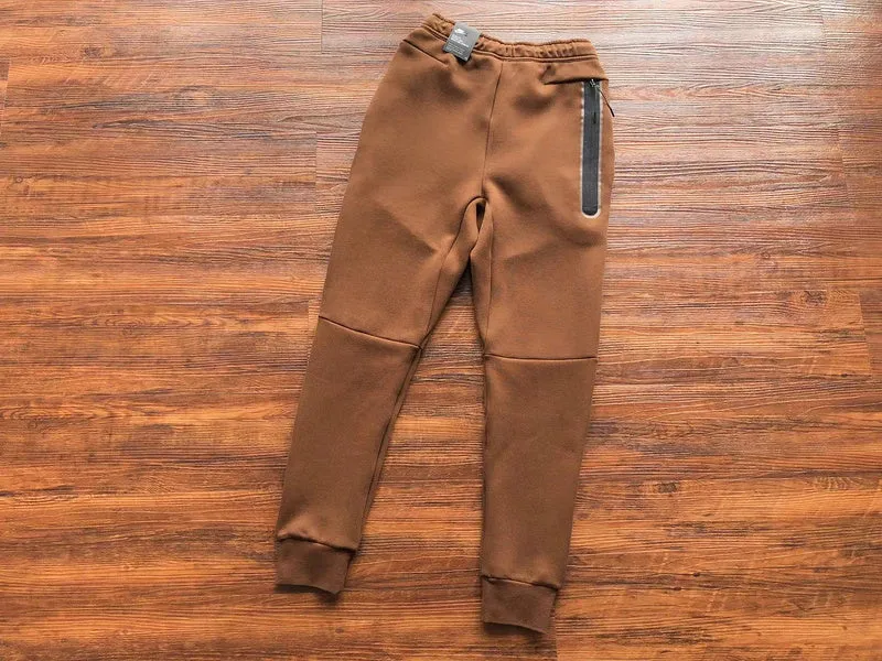 NIKE TECH FLEECE PANTS x BROWN