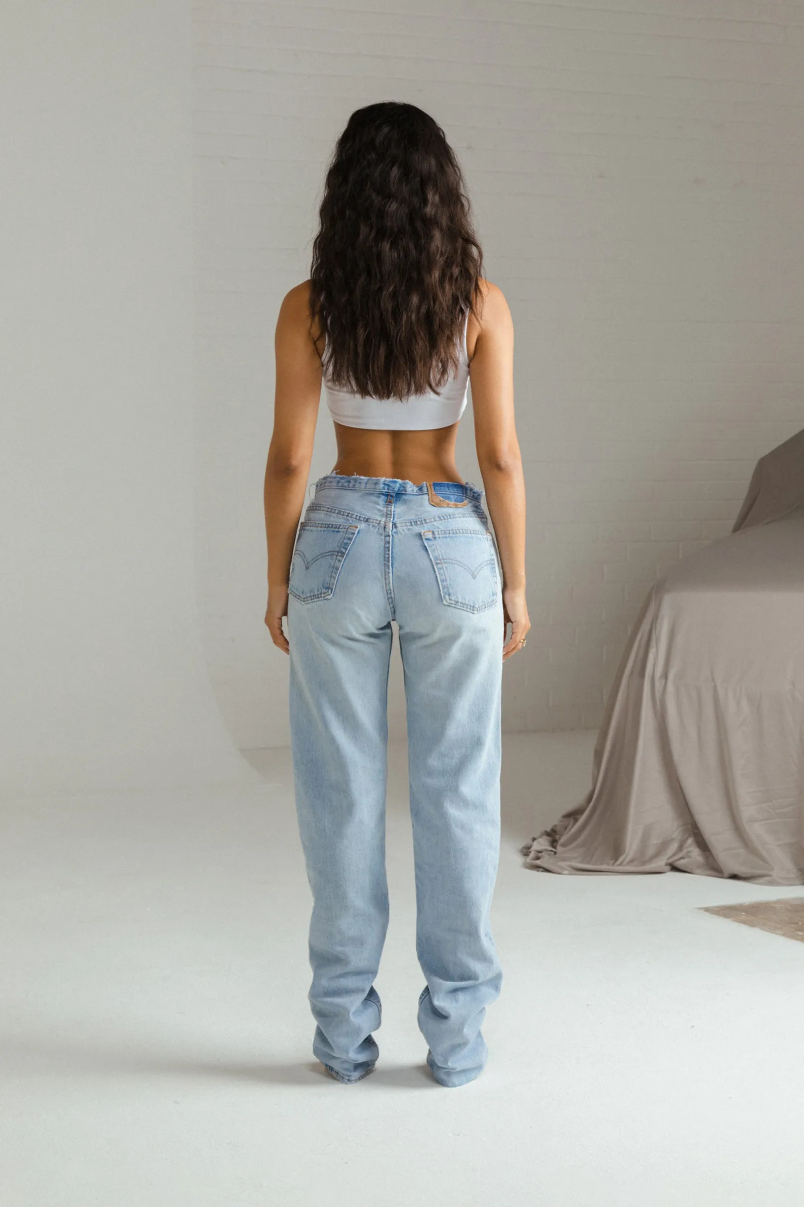 NO-WAIST JEANS