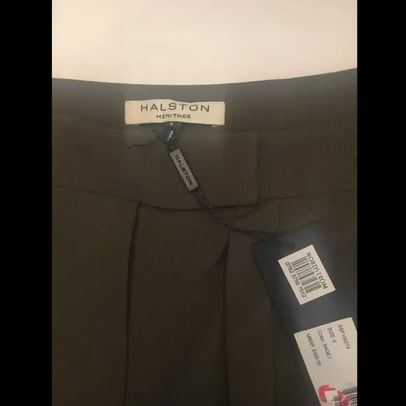 NWD! $225 Halston Heritage Patch Detail Shorts Sage‎ [ SZ 4 ]