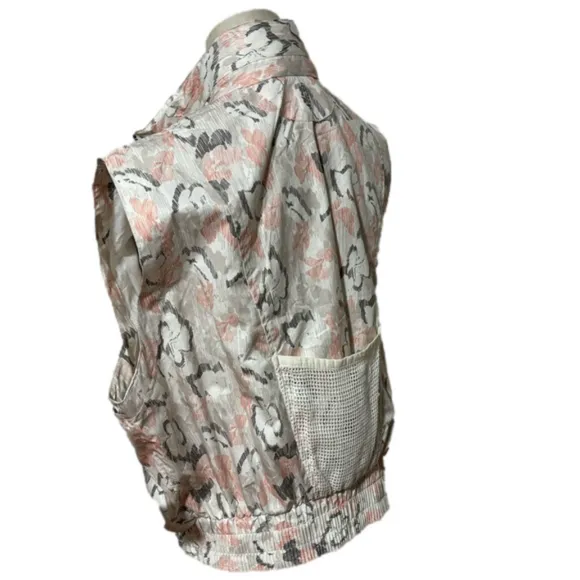 NWT FP MOVEMENT FREE PEOPLE CREAM &amp; OLIVE CARGO UTILITY VEST SZ M &amp; SHORTS SZ S