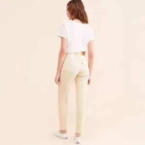 NWT Levi’s Premium 80’s Mom Jeans Beige Tan Size 25x30 High Rise Tapered Relaxed
