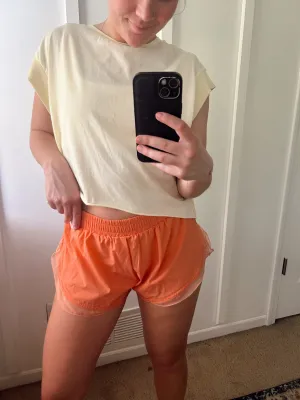 On the Edge Shorts - Coral