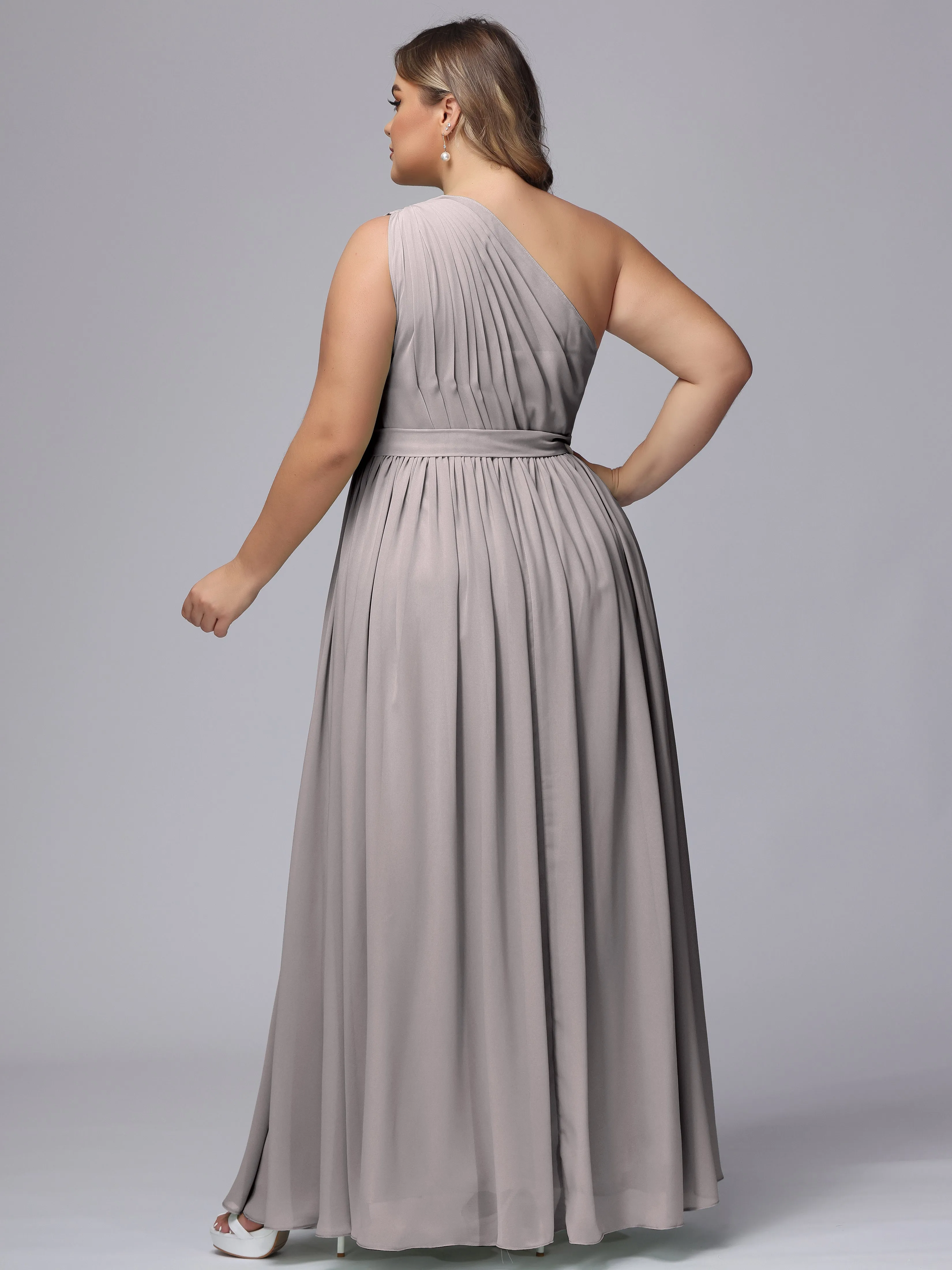 One-shoulder Plus Size Chiffon Bridesmaid Dresses