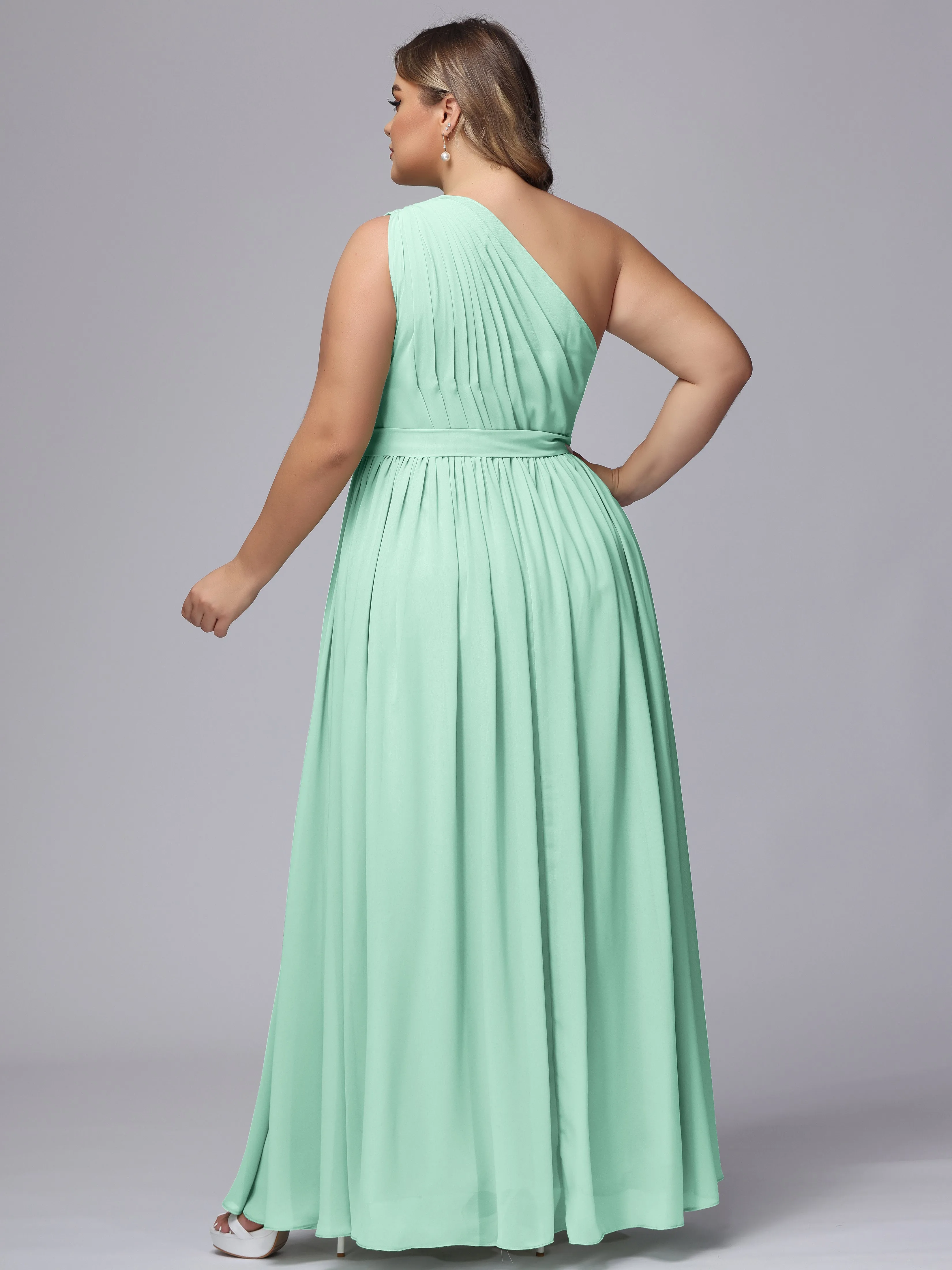 One-shoulder Plus Size Chiffon Bridesmaid Dresses