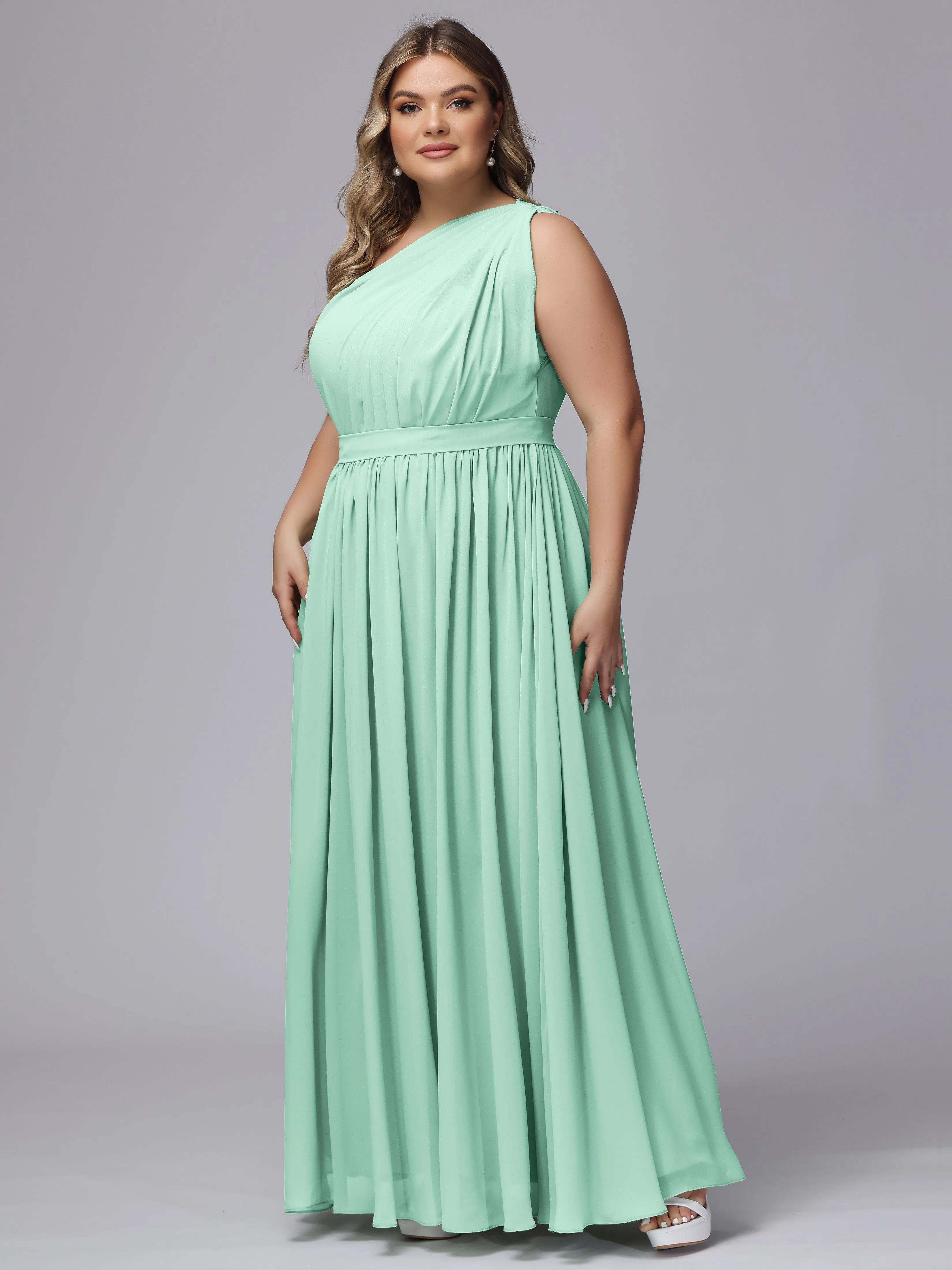 One-shoulder Plus Size Chiffon Bridesmaid Dresses