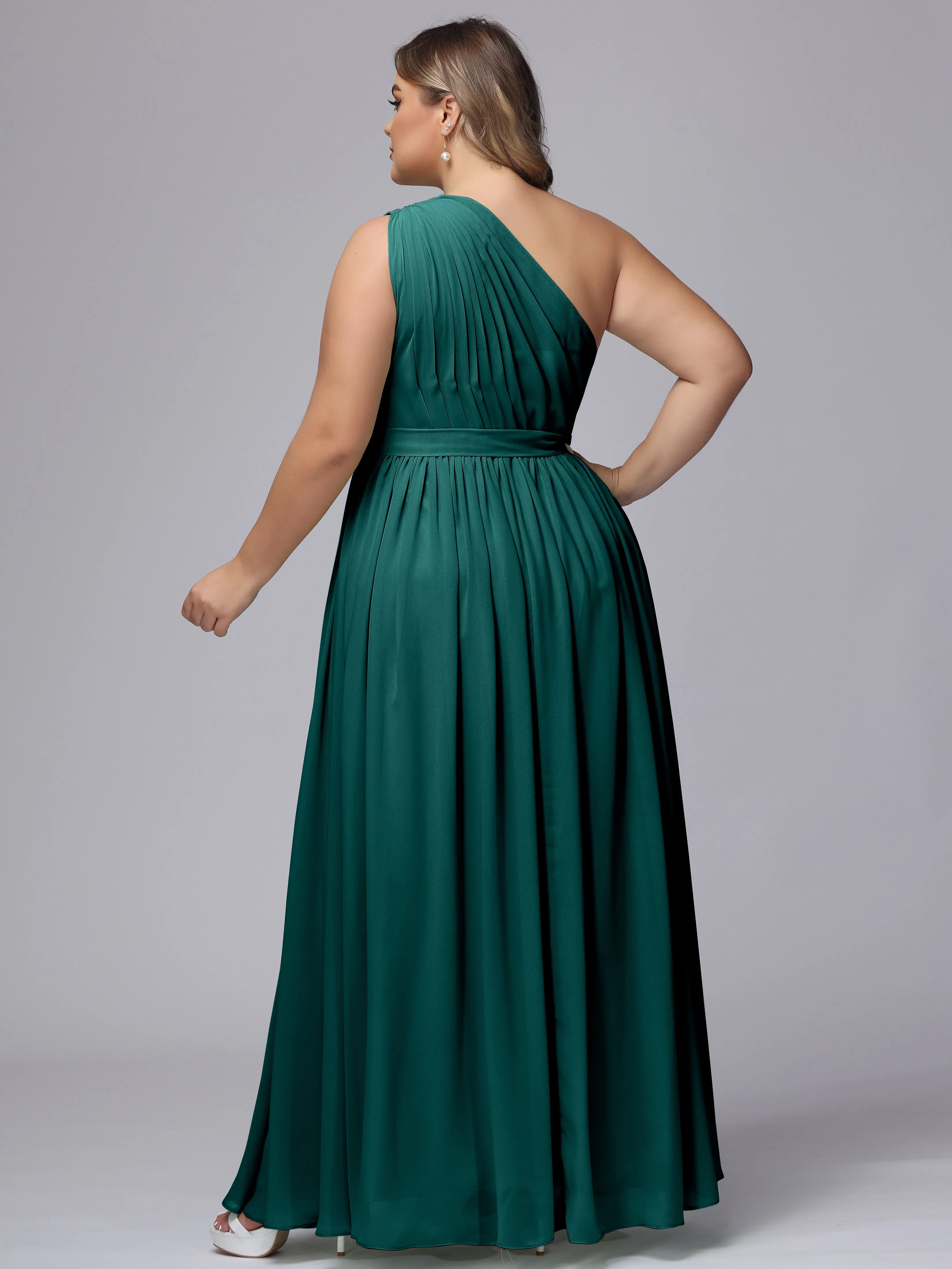 One-shoulder Plus Size Chiffon Bridesmaid Dresses