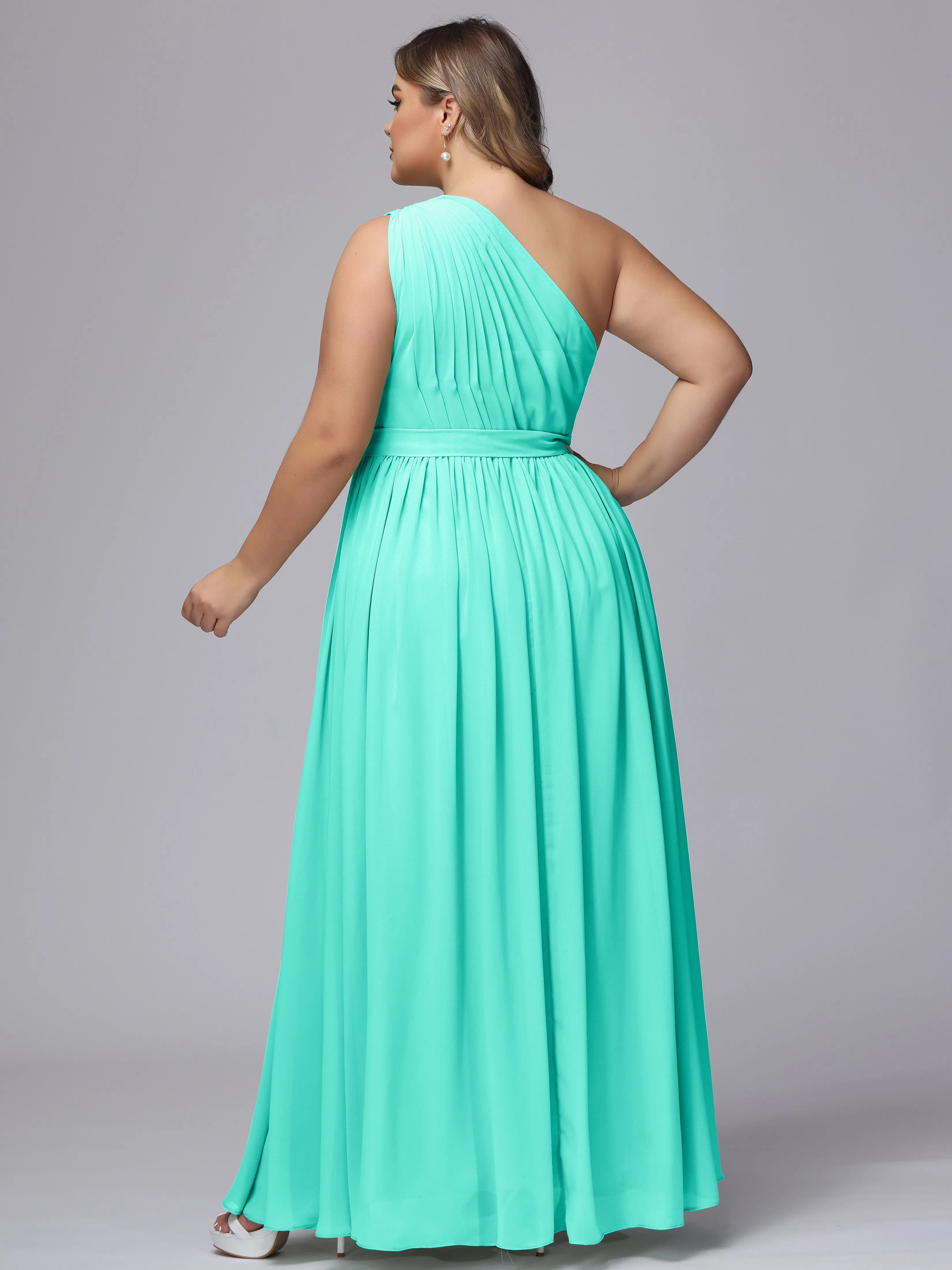 One-shoulder Plus Size Chiffon Bridesmaid Dresses