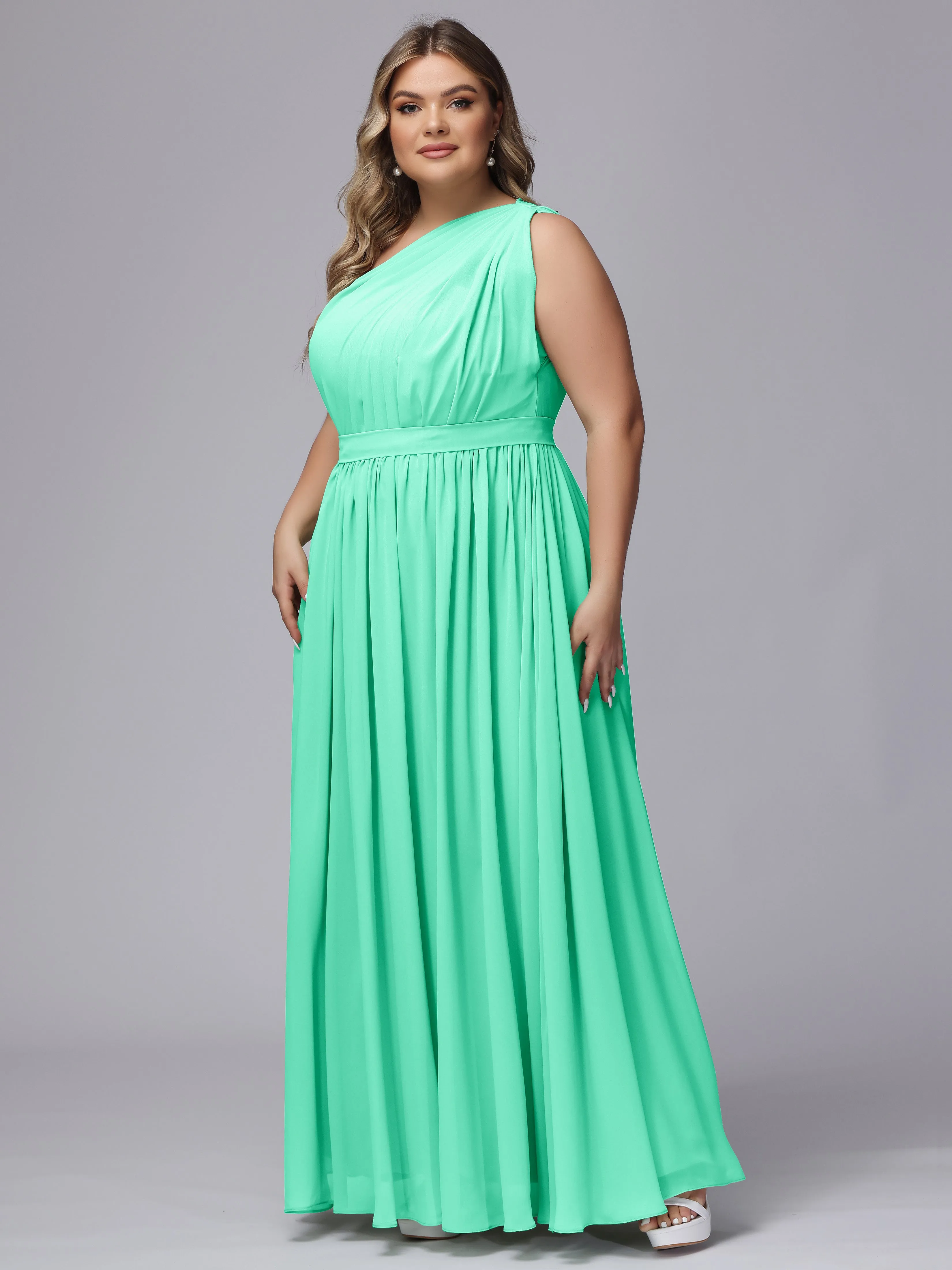 One-shoulder Plus Size Chiffon Bridesmaid Dresses
