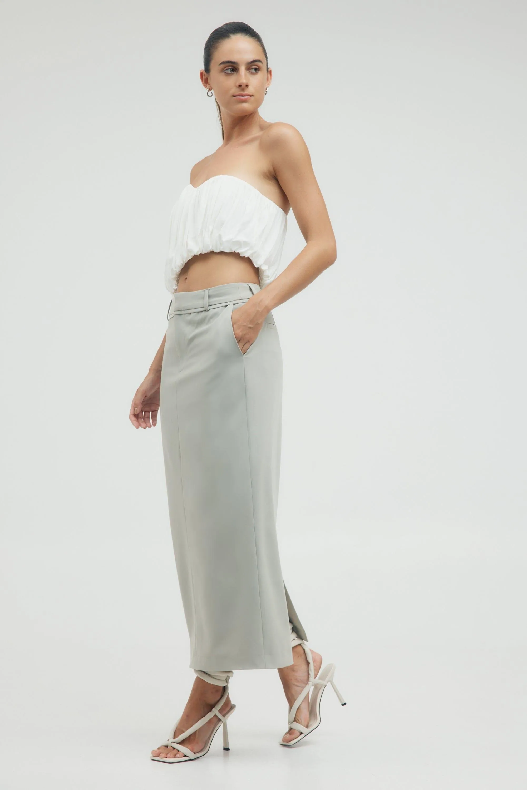 OVERFLOW 2.0 STRAPLESS BODICE | VANILLA