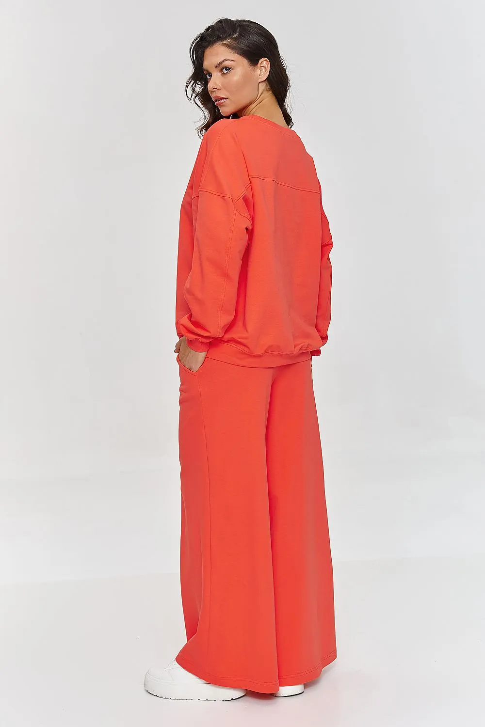 Oversized sweatshirt and trousers tracksuit set