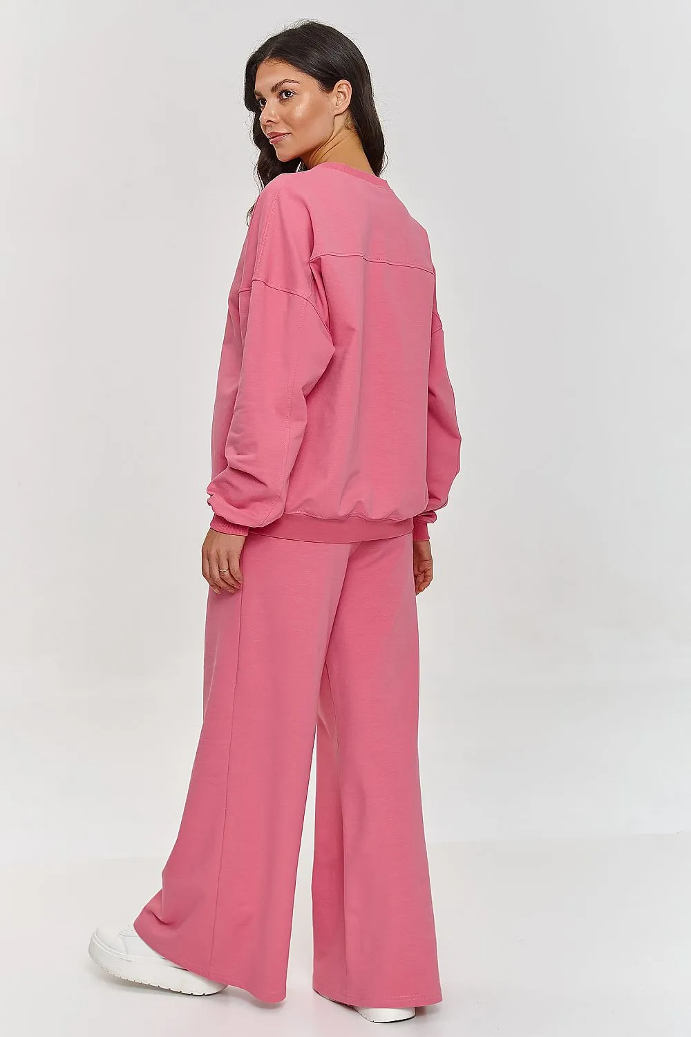 Oversized sweatshirt and trousers tracksuit set