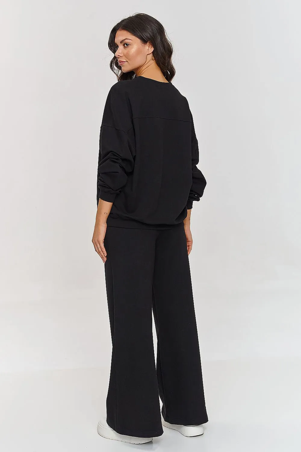 Oversized sweatshirt and trousers tracksuit set