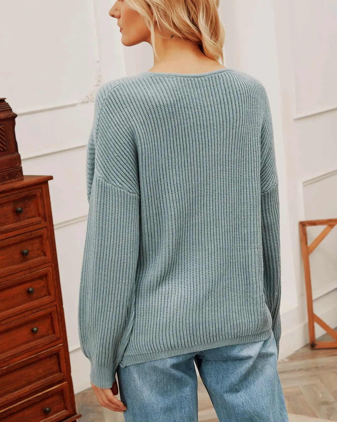 Painting Love Irregular Cross V-Neck Sweater