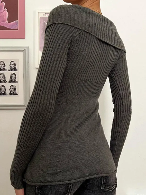 Plain 2000s knit blouse with lapels and long sleeves