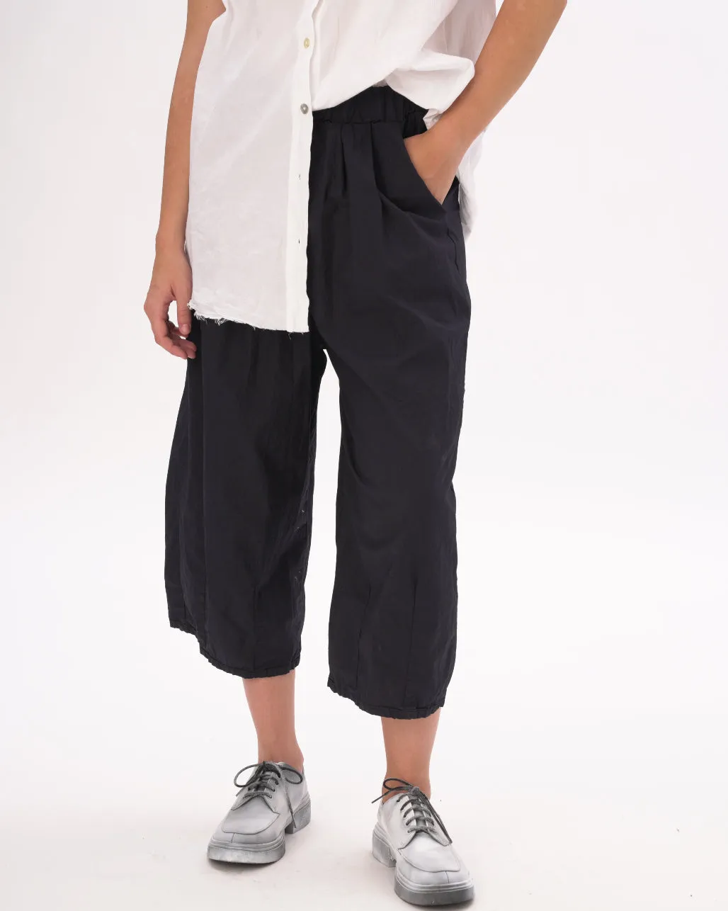 Pleated Elastic Organic Cotton Shorts