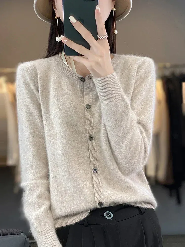 Pure Mink Cashmere Cardigan – Luxurious Warmth and Timeless Style