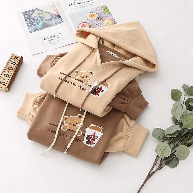 "CUTE BEAR EMBROIDERY" HOODIE N123008
