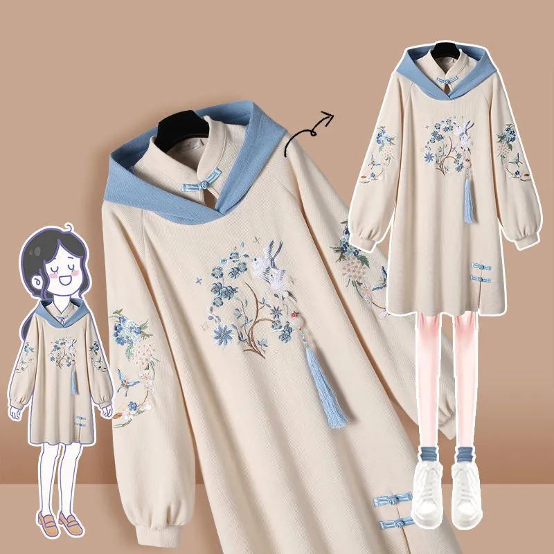 RETRO STYLE ELEMENT EMBROIDERED MID LENGTH HOODIE UB3307