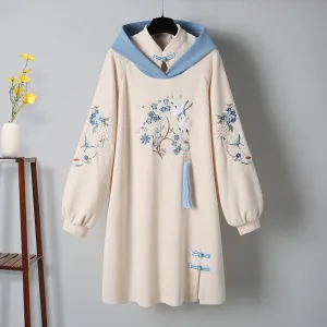 RETRO STYLE ELEMENT EMBROIDERED MID LENGTH HOODIE UB3307