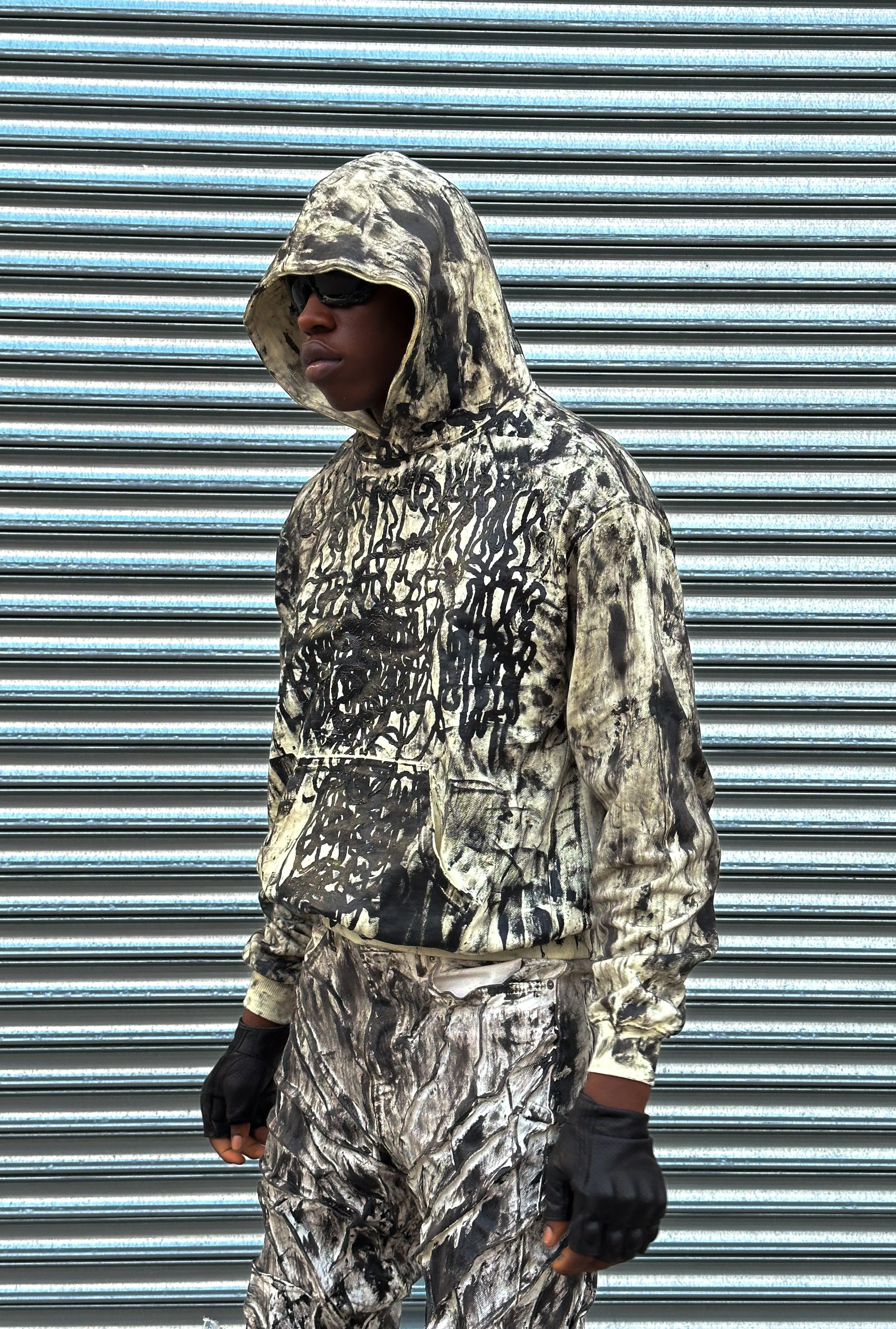 RoadRunner Hoodie (Cream)