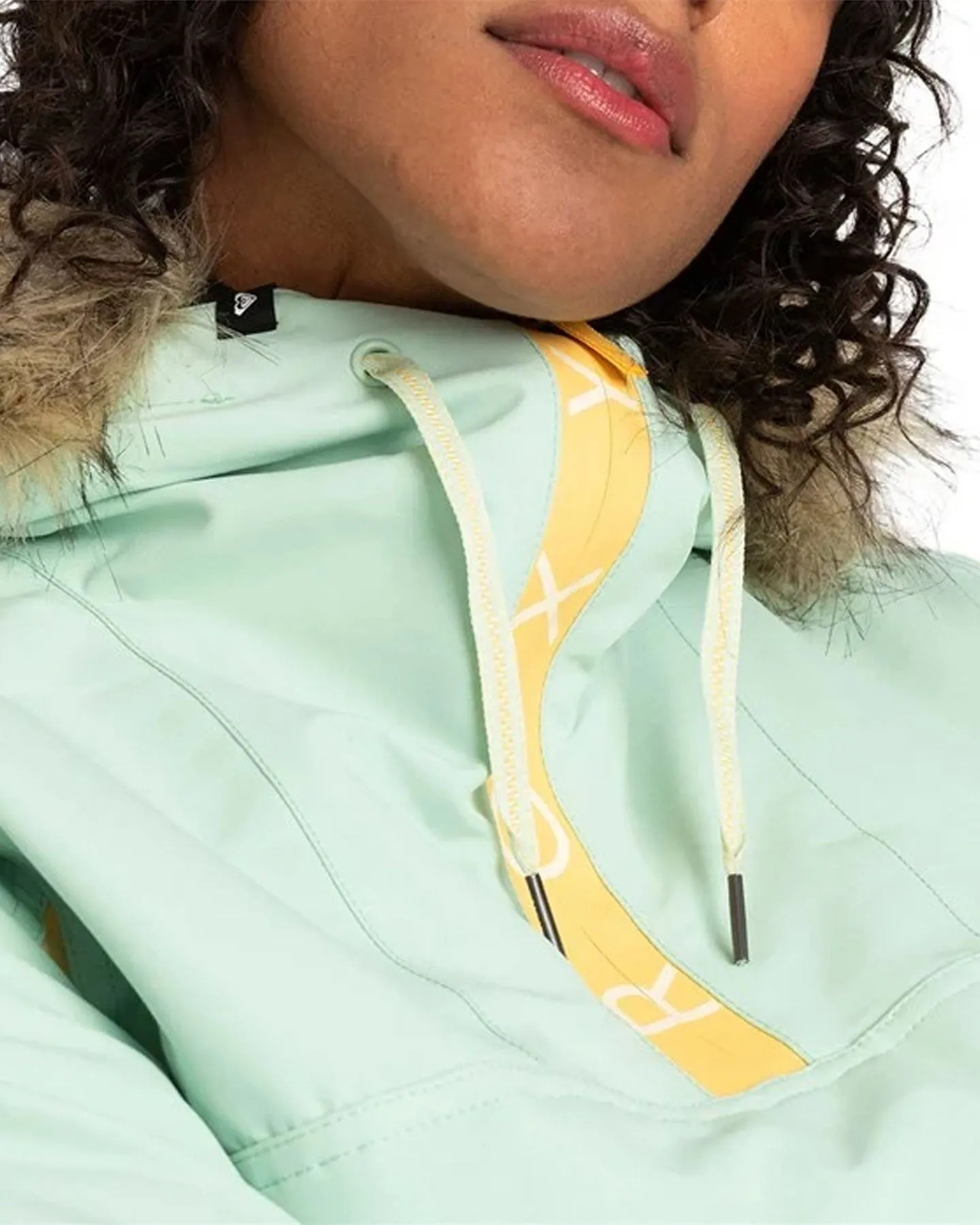 Roxy Women's Shelter Technical Snow Jacket - Cameo Green