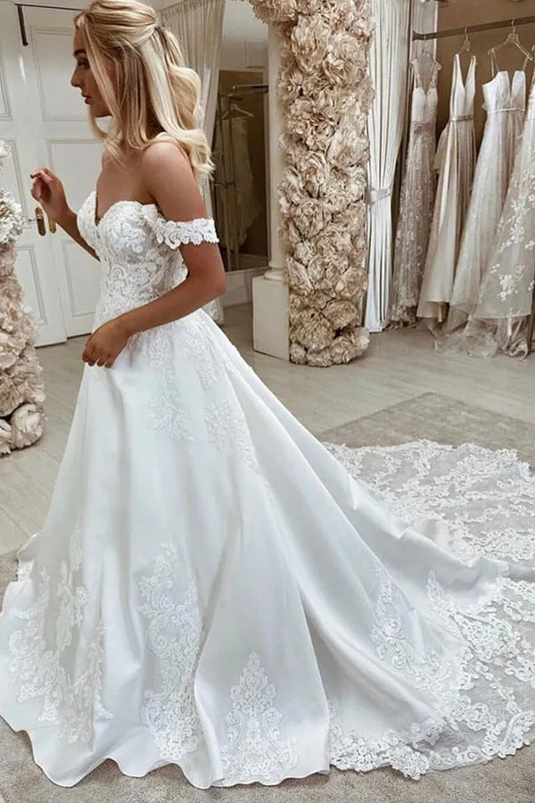 Roycebridal Gorgeous Satin A-line Sweetheart Wedding Dresses With Lace Appliques, MW625