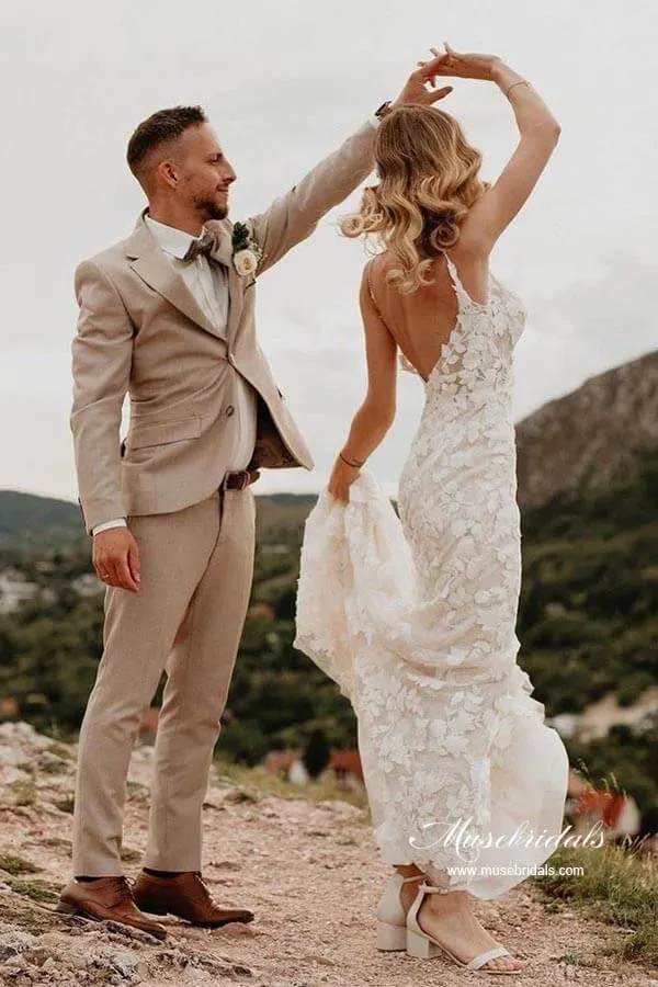Roycebridal Mermaid V-neck Open Back Lace Appliques Beach Wedding Dresses, MW871