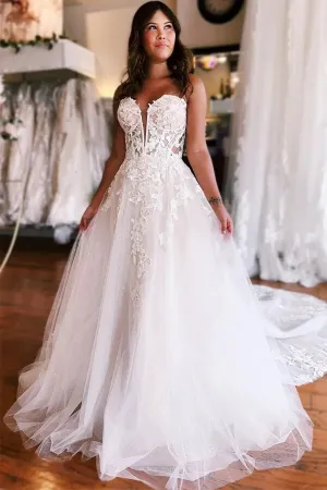 Roycebridal Tulle A-line Strapless Princess Wedding Dresses With Lace Appliques, MW1016