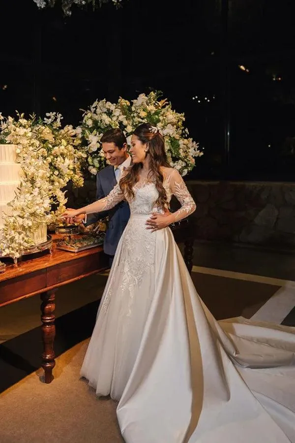 Roycebridal Tulle Lace Long Sleeves Rustic Wedding Dresses With Detachable Satin, MW860