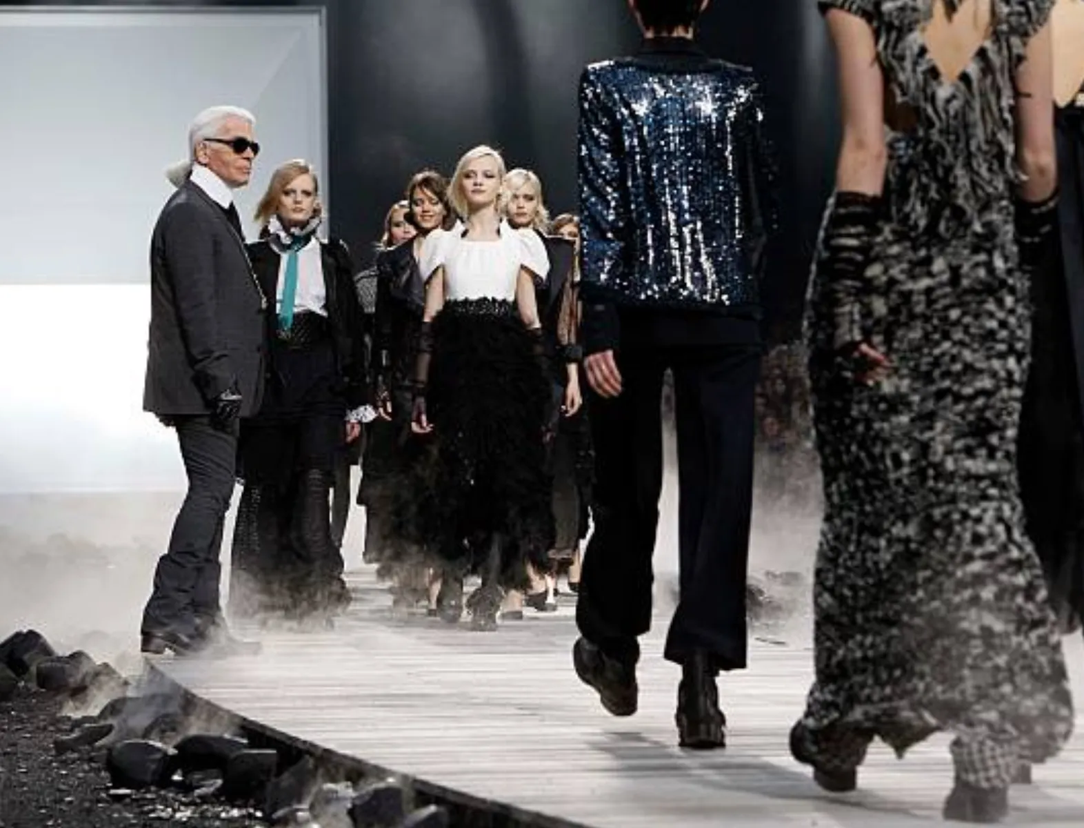 Runway Fall 2011 Chanel by Karl Lagerfeld Black & Ivory Knit Dress w Fringed Open Back